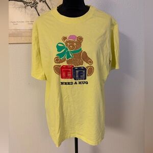 Teddy Fresh Need A Hug Light Yellow Tee Size XL Unisex